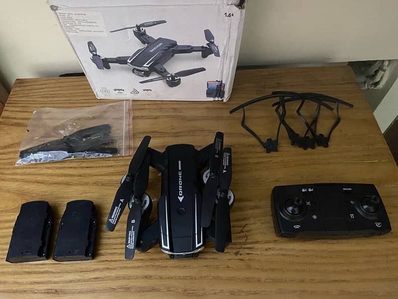 Baichun Drone boxpack dual cam with 2 batteries 2