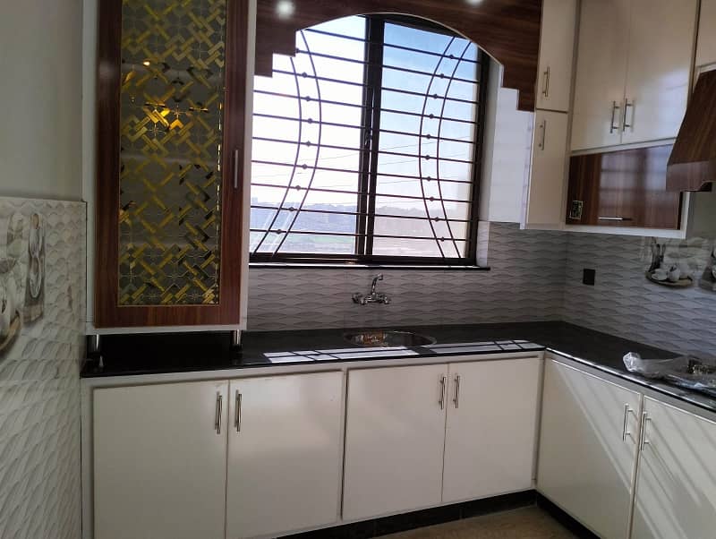 Stunning 6 Marla Double Unit Available Dhamyal Road 14