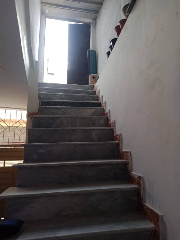 Ideal 6 Marla House Available In Lalazar2 10