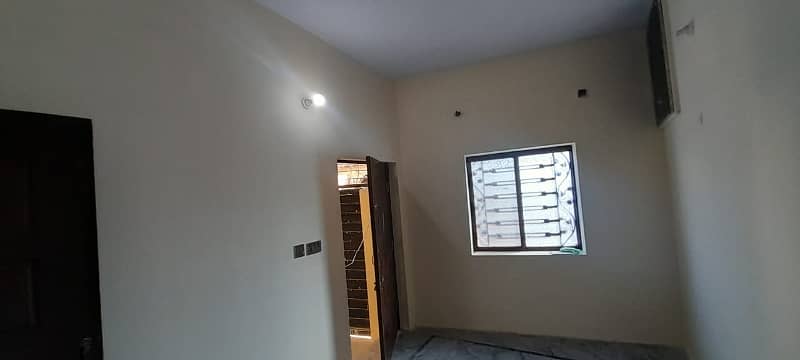 Corner 4.5 Marla House Available For Sale In Gulshan e iqbal Dhamial Road 6
