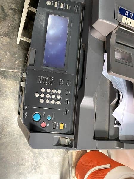 Konica Minolta bizhub 600/ printer and photocopier 4
