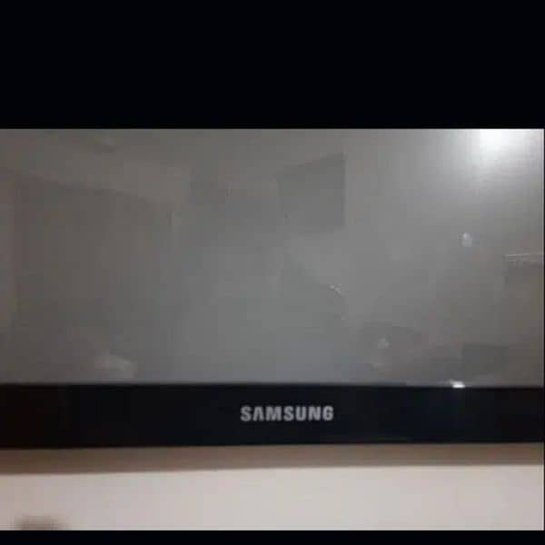Samsung plasma TV 43 inches 2