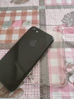iPhone 7
Black 
PTA approved 
128gb 0