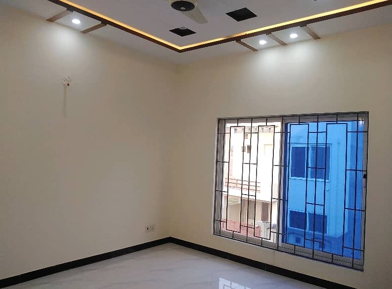 Upper Portion For rent In Rs. 120000 7