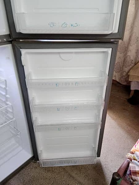 Haier Refrigerator HRF 336 for Sale 2