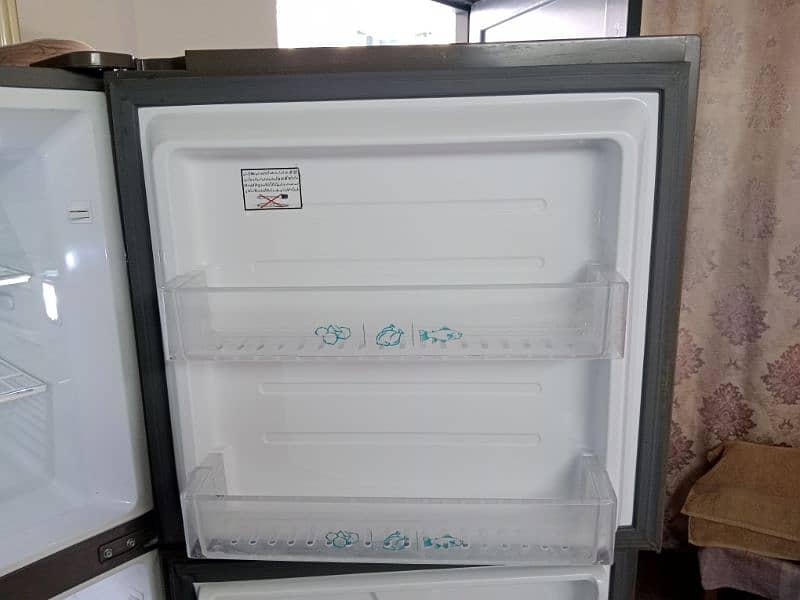 Haier Refrigerator HRF 336 for Sale 3