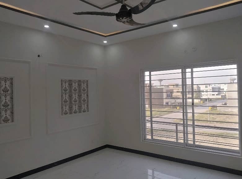 Get In Touch Now To Buy A 3200 Square Feet Upper Portion In I-8/4 Islamabad 7