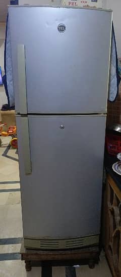 Pel refrigerator 2 door. .