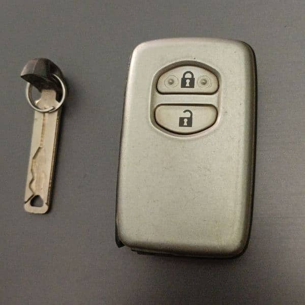 Toyota remote Key 1