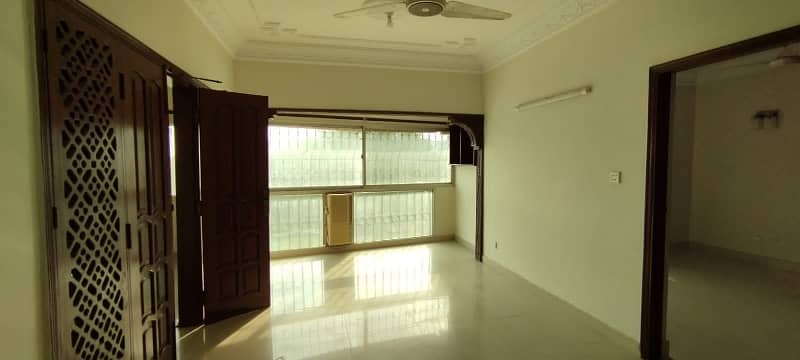1500 Sq Ft 3 Bedrooms Apartment For sale In Clifton Block 3 1