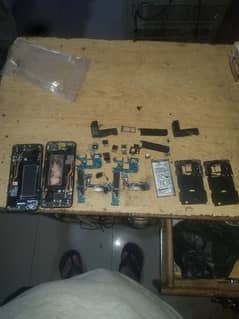 Samsung S8 parts Available hain 0