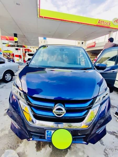 Nissan Sareena Full Option 7 Seater Luxury Car Model 2018 Import 2023 9