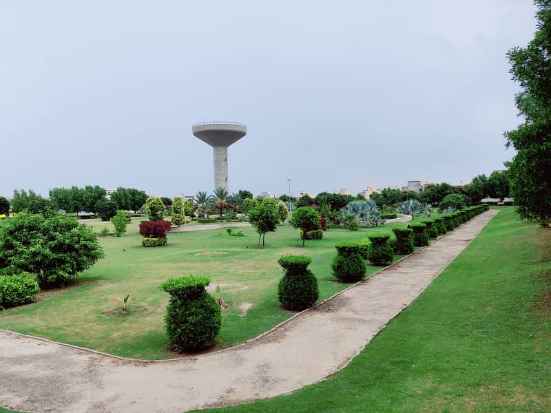 5 Marla Plot Sale B Block Plot No 424 Onground Ready Possession Plot Socaity New Lahore City , Block Premier Enclave, NFC-2 OR Bahria Town Road Attached, Near Ring Road interchange. 14