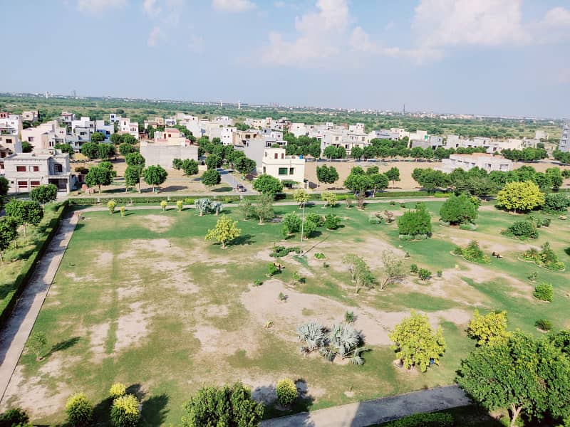5 Marla Plot Sale B Block Plot No 424 Onground Ready Possession Plot Socaity New Lahore City , Block Premier Enclave, NFC-2 OR Bahria Town Road Attached, Near Ring Road interchange. 21