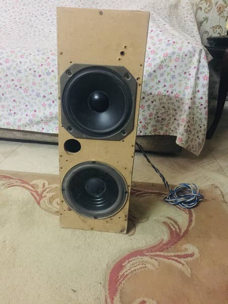 6inch woofer speakers in used condition 0