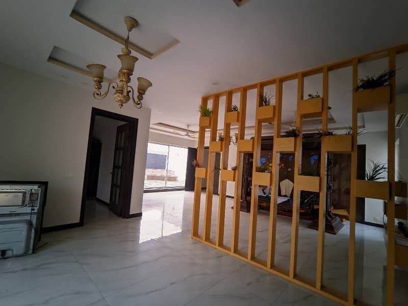 01-Kanal Upper Portion, 4-Bed Rooms, Separate Gate in DHA Lahore 8