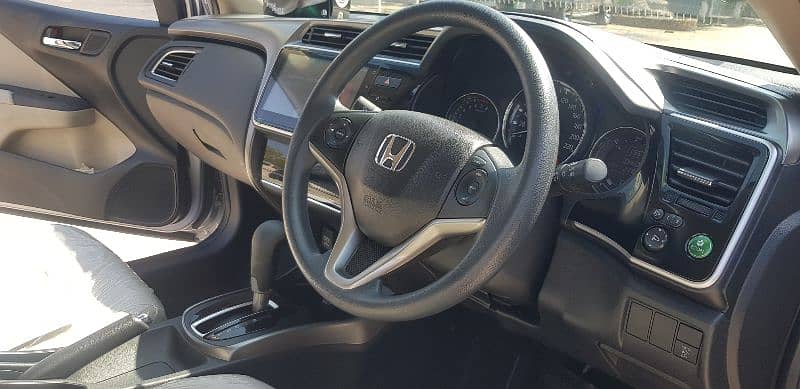 Honda City Aspire - 1.5 L CVT - Brand New Car 8