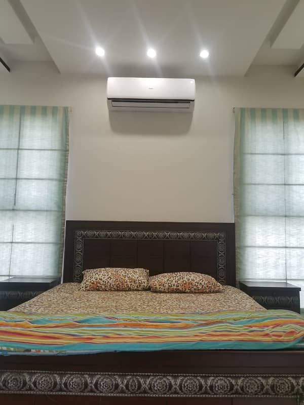 Luxurious furnished House for rent in Lahore defence 18