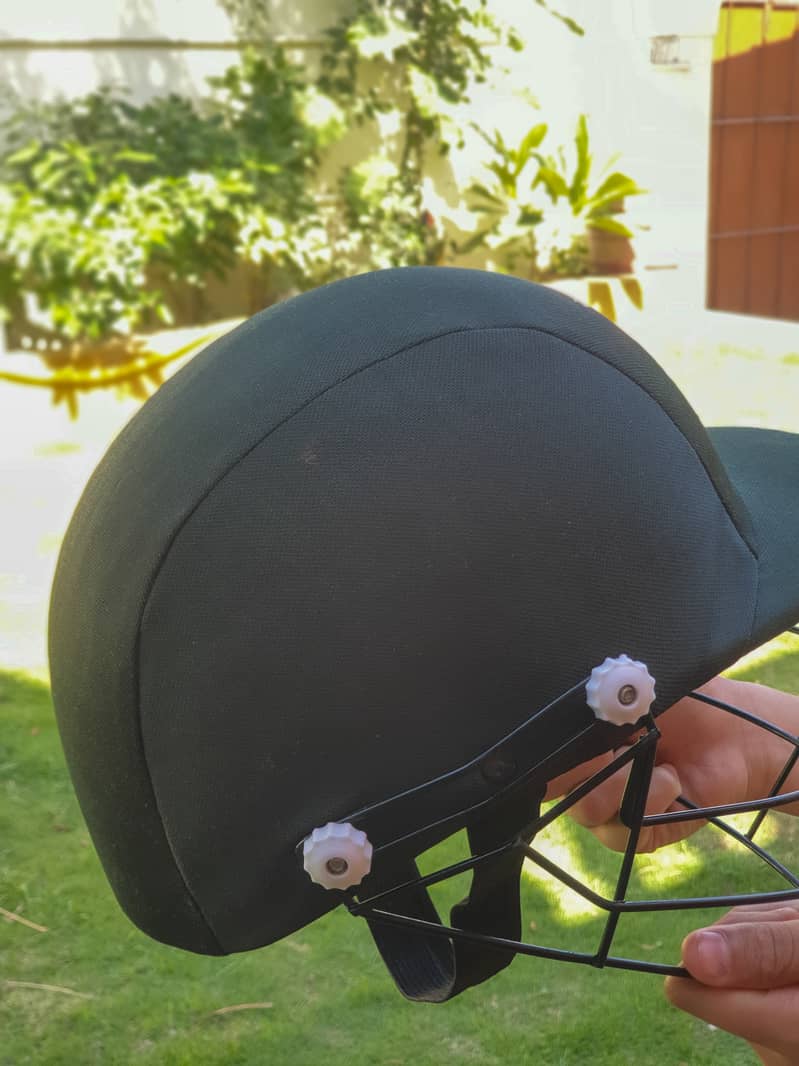 Cricket Helmet for Men 1