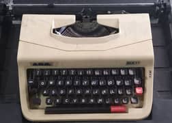 ABA Deluxe 1976 Typewriter