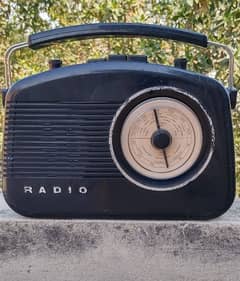 Retro radio 2 band 0