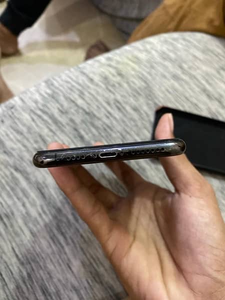 Iphone Xs Max PTA Approved JV 8