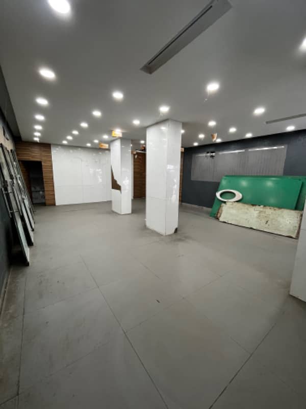 Commercial Shop Available For Rent At Prime Location Of Chandni Cinema Road, Hyderabad. 1