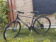 Giant Brand New Condition Bicycle