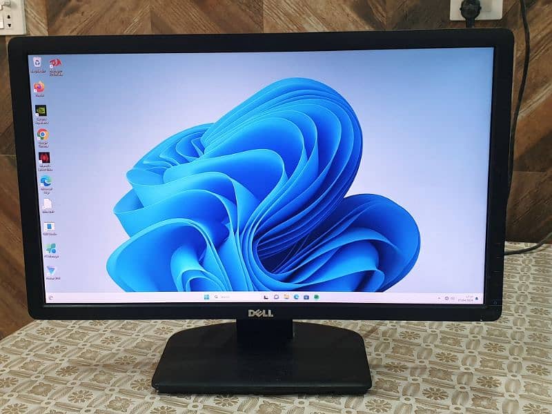 Dell LED Monitor 22 inch full HD 1