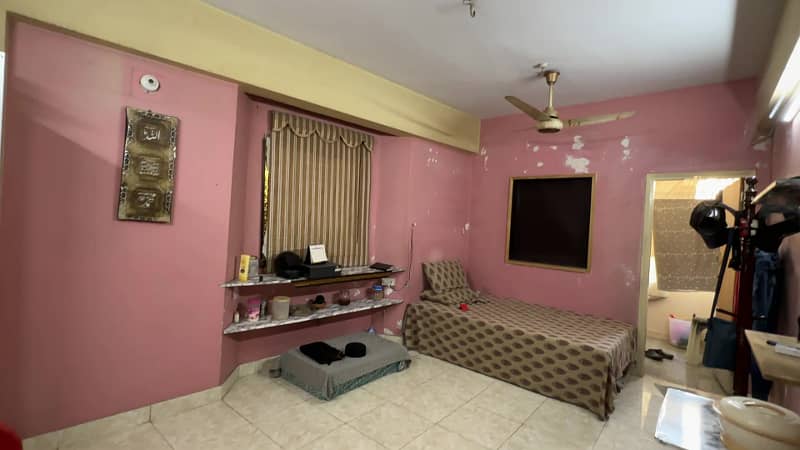 2 Bedroom Apartment For Sale in Jamshed Road 1