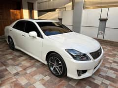 Toyota crown 2010/2013 One Of One Imported B2B Original Like New