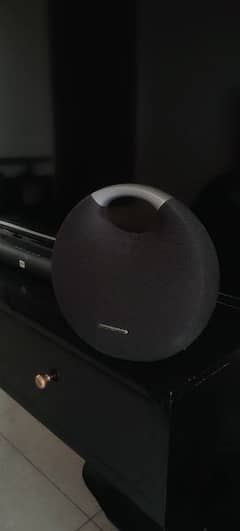 Harmon Kardon Onyx Studio5 (Huge Bass) Portable Bluetooth Speakers