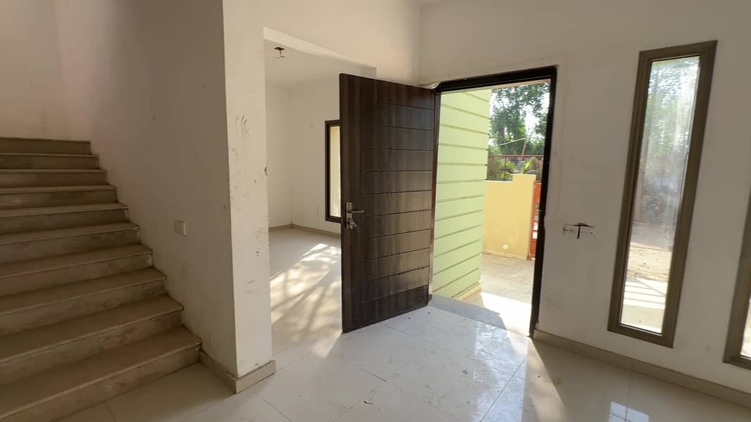 Ready to Move Villa For Sale on Sharah e Faisal, Malir - 100 Sq Yds 4