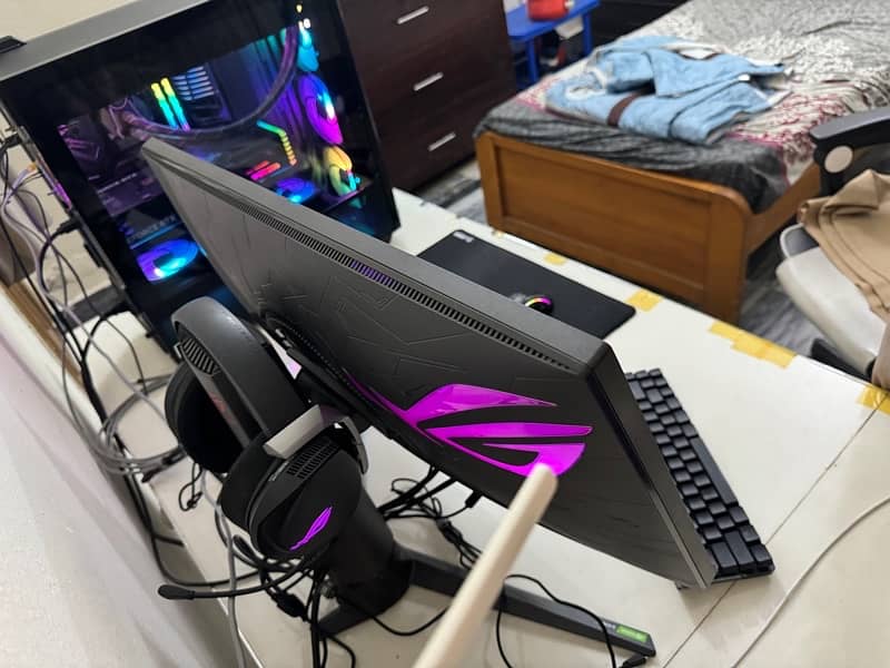 asus rog strix xg27aqm 2