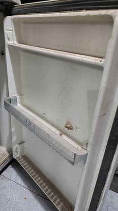 Used Fridge for Sale in Average Condition