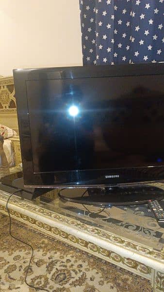 Samsung 32 inch lcd flatscreen tv 4