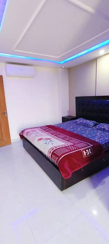 One bed luxury apartment for rent on daily basis in bahria town 1