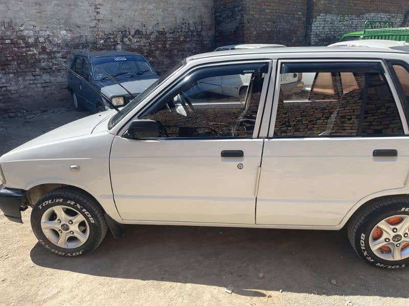 i  want sale mehran full genuine condition contact . . 03340811777 2