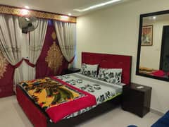 One bed room luxury apartments for daily basis .
