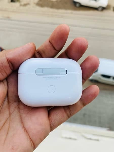 Eid special offer Apple AirPods Pro 2 (2nd Generation). 8