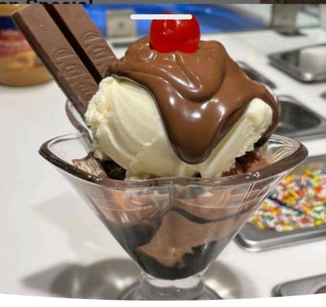 ICE CREAM SHOP FOR SALE PROFITABLE BUSINESS AVAILABLE FOR SALE 2