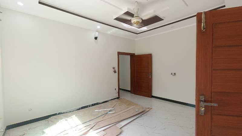 Get This Amazing Prime Location 10 Marla House Available In Gulshan Abad Sector 2 16