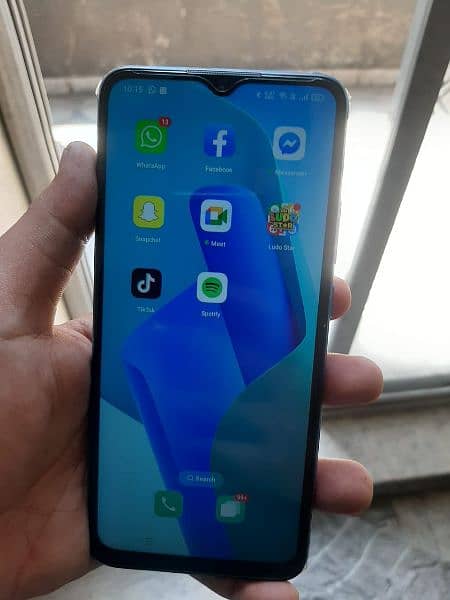 I am selling my mobile oppo A16e 4