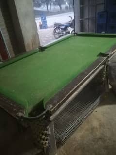 Sonker and pool tabell one chape two sticks location lahore