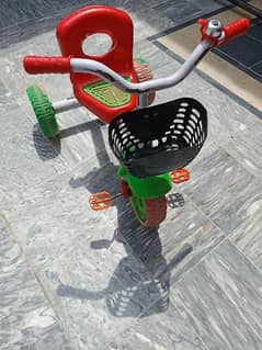 kids tricycle / baby cycle