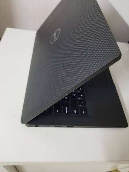 Dell Latitude 7400 Core i5 8th Gen Touch Screen 2