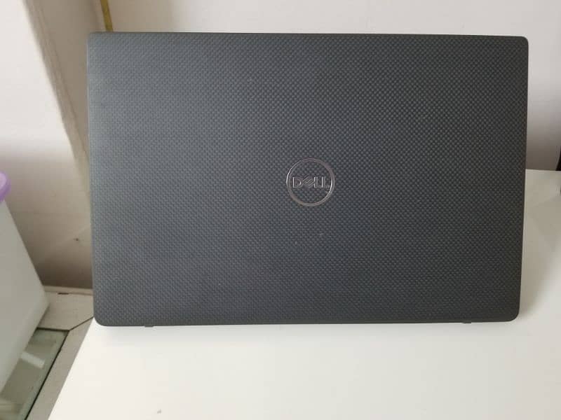 Dell Latitude 7400 Core i5 8th Gen Touch Screen 4