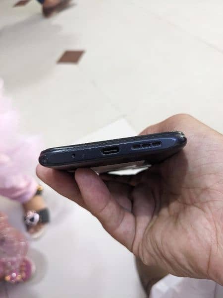Poco m3 4/64 6000 mAH long batterybehtreen condition without finger 3