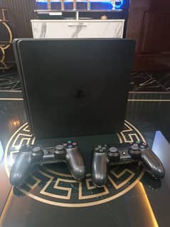 PLAYSTATION 4 SLIM 500 GB WITH 2 CONSOLES SAME LIKE NEW PS 4 SLIM