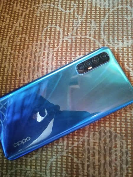 Oppo reno 3 pro 8+5/256gb with original box and charger. 2